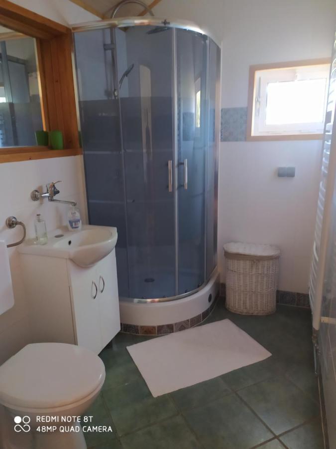 Gdow Riverside Apartments And Tours Bagian luar foto