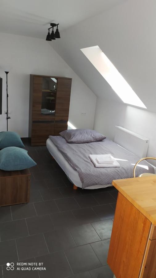 Gdow Riverside Apartments And Tours Bagian luar foto